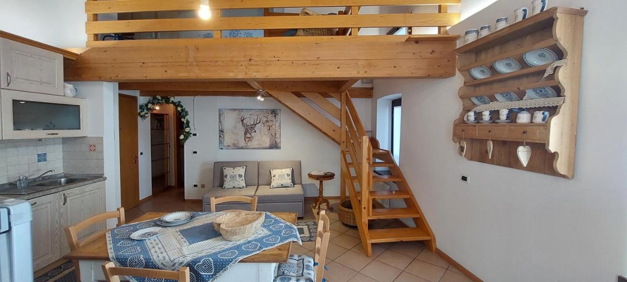 Loft Della Perpetua Di Casa Bernardi, Fuga Romantica Petfriendly Montagnaga  Exterior photo