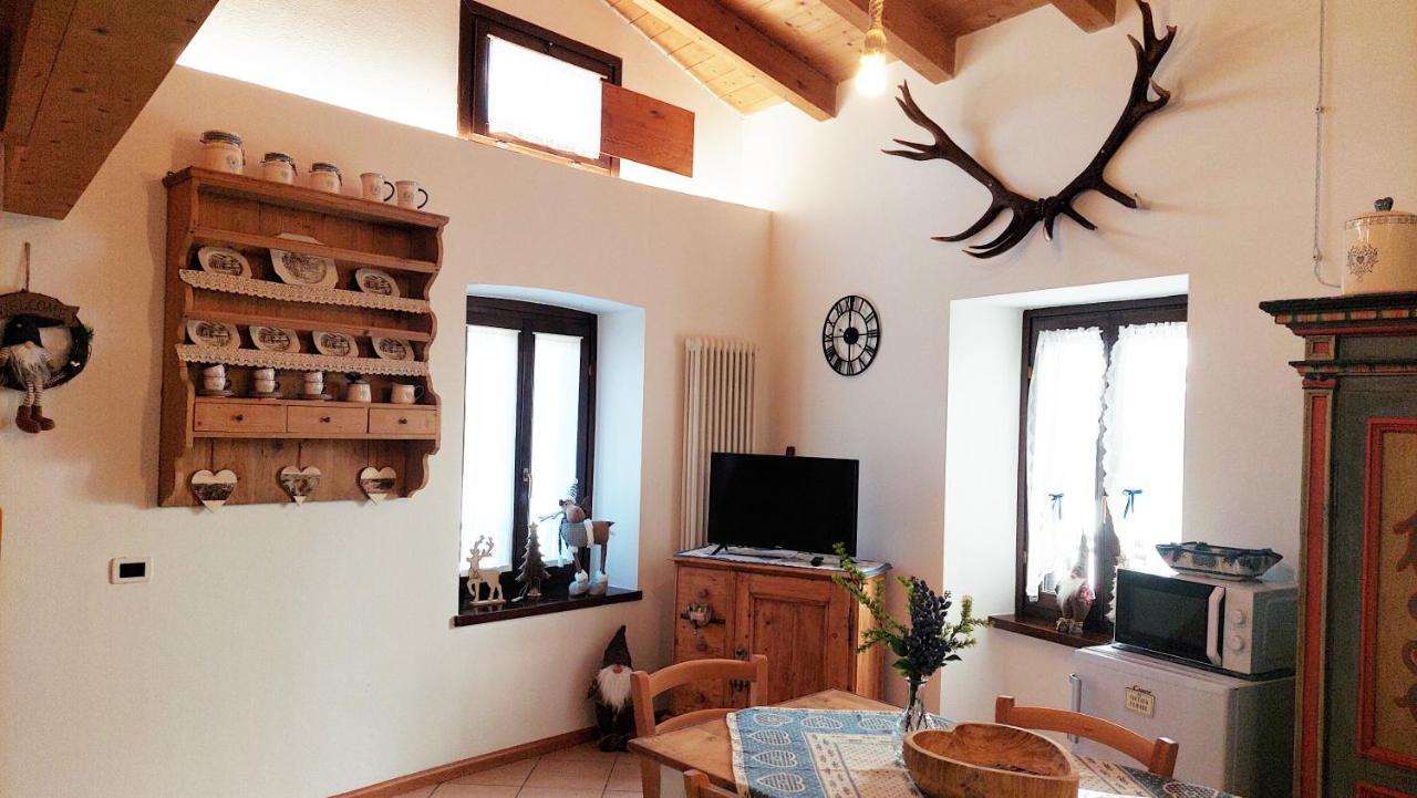 Loft Della Perpetua Di Casa Bernardi, Fuga Romantica Petfriendly Montagnaga  Exterior photo